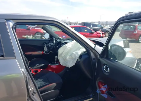 2014 Nissan Juke Sv z USA, uszkodzony, nr VIN JN8AF5MR9ET452340